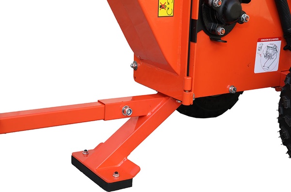 Biotrituradora Gasolina Anova Bio70S remolque y arranque electrico